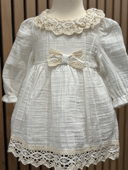 Robe Augustine